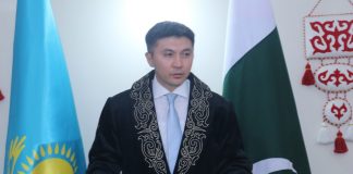 Ambassador of Kazakhstan Introduces Pakistani Press to New Reforms Announced by the President