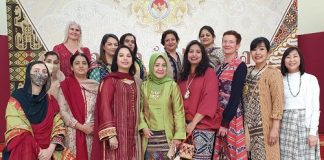 Indonesian Women Association organizes Batik Fashion Show in Islamabad