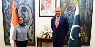 Foreign Minister of Indonesia Meets with Pakistani Counterpart and Women MPs