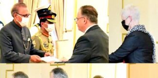 New Envoys of USA, EU, Australia, Turkiye, Sudan & Bhutan Present Credentials to President Pakistan
