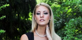 Cassandra Wallace Wins Award of Bainbridge Island Review’s 2022 Best of Bainbridge Accountant