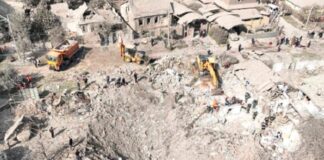 Russian Missile Attacks on Civilians Continue – Human Remains Found in the Rubble after Village was Hit