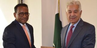 Ethiopian Envoy Calls on Defence Minister Pakistan