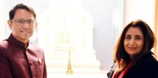 Thailand gifts state of the art container for bone relics of Lord Buddha to Taxila Museum