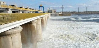 The Kakhovka Reservoir is critically drained by Russia, that may cause a man-made disaster at the Zaporizhzhia NPP