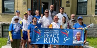 Sri Chinmoy Oneness-Home Peace Run team that visits the Pakistan High Commission in Ottawa