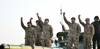 Chief of Army Staff visited Corps Level Collective Training exercise of Strike Corps