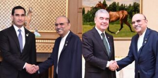 President Pakistan Meets Counterpart and National Leader of Turkmenistan in Ashgabat