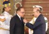 President confers the award of Nishan-e-Pakistan upon Malaysian Prime Minister
