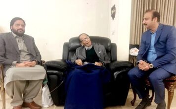 حکومت،اپوزیشن ملکی مسائل کے حل کے لیے ایک پیج پر آئیں ، چودھری شجاعت حسین