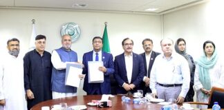 COMSTECH and Abbottabad University of Science and Technology Sign MoU to Facilitate Scholarships for Palestinian Students