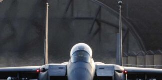 IRAN SHOOTS DOWN SECOND US FIGHTER JET F-35 | ONE CREW CAPTURED BY IRGC | AMERICAN SOURCES SAY IT WAS F-15E