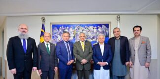 Pakistan Malaysia reaffirm commitment to working closely for shared objectives of peace, stability & prosperity