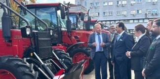 Belarusian Tractors in Pakistan | 70 Thousand Supplied | Chairman Senate Visits MTZ in Minsk | Comparison with Iran & Pakistani Tractors